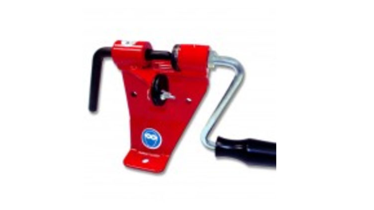 e33011525bff86fc80d08e79ac362a2e.jpg 鉚接機(jī).jpg